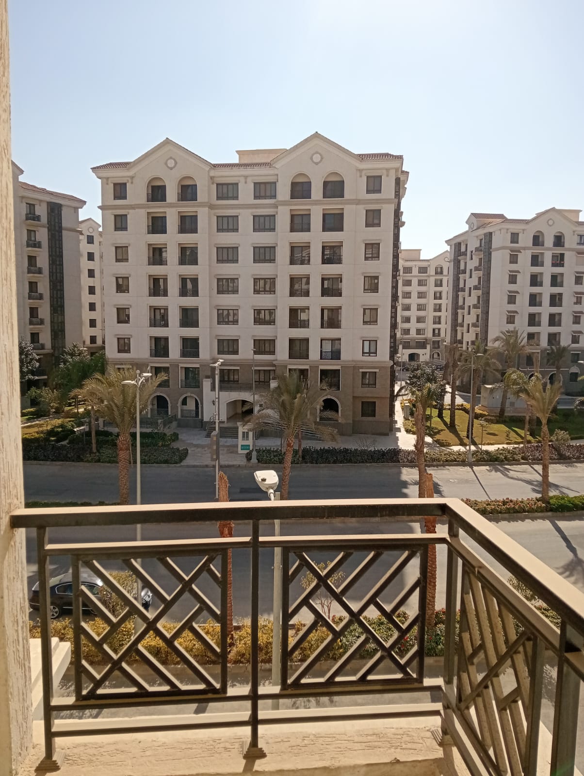 شقة في سيليا 102 م2 للإيجار قانون جديد 8,000 ج 